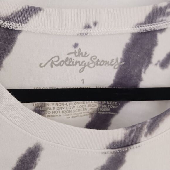 Torrid The Rolling Stones White & Black Tie-Dye Crew Tank size 1X - Picture 4 of 7